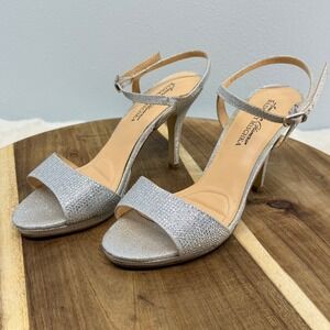 Badgley Mischka American Glamour Women's 7.5W‎ Platform Stiletto Silver Glitter.